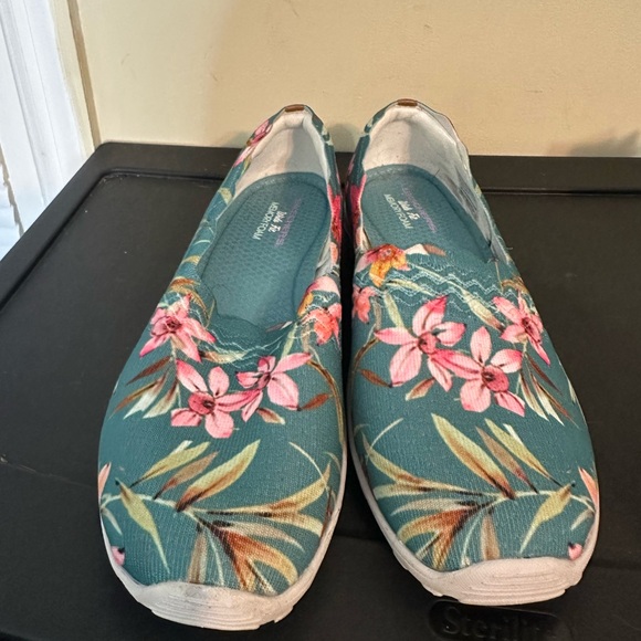 Skechers Knit Scalloped Slip-On Shoes Reggae Fest Umpire Green 11 - Picture 2 of 6